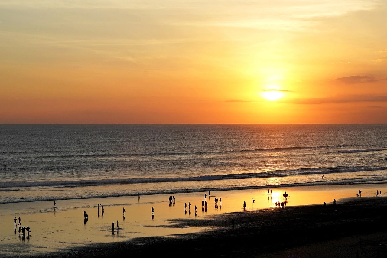 Seminyak & Tanah Lot Sunset